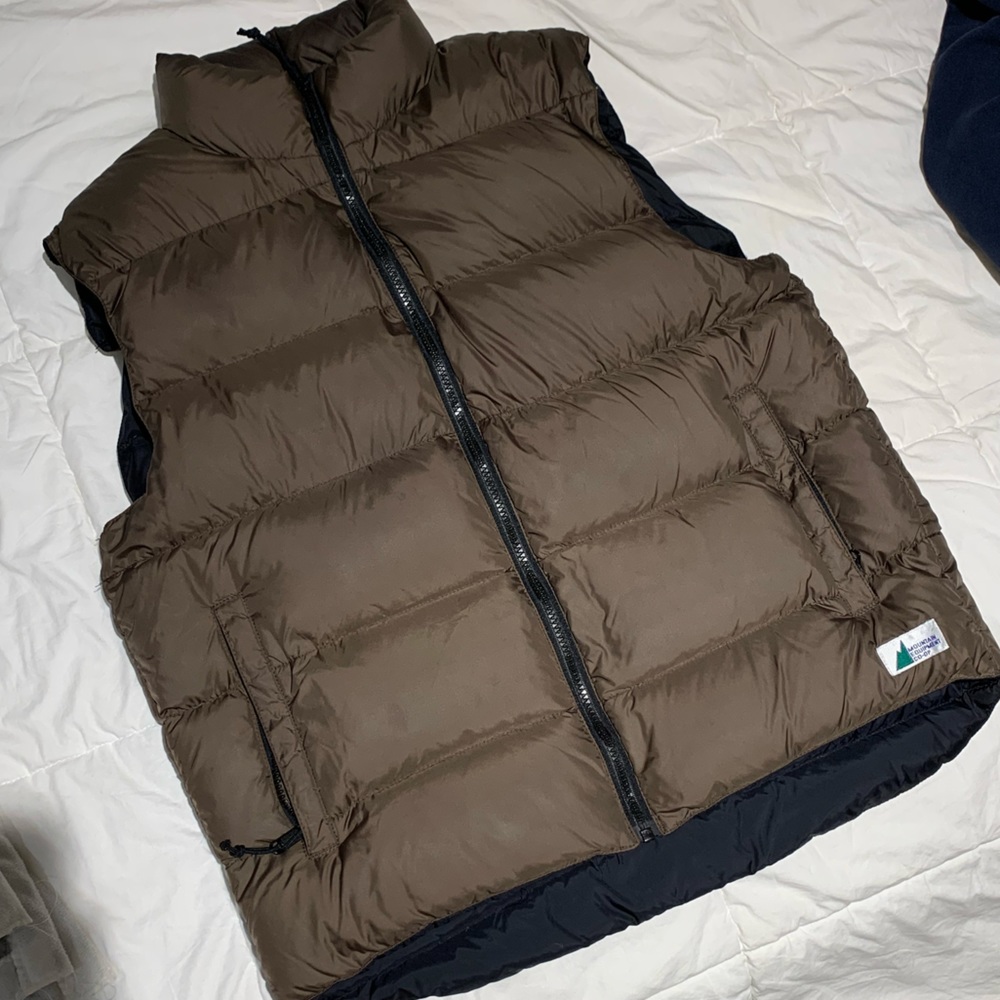 Brown unisex vest- mountain equipment co-op